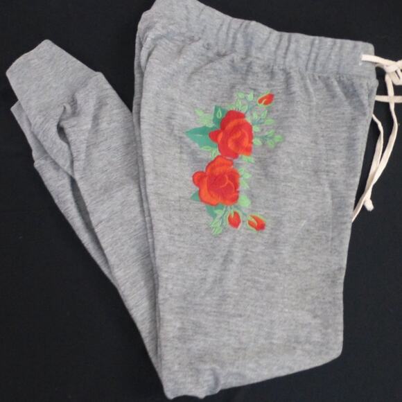 New Wildfox Couture Rose Gray Heather Embroidered Fleece Jogger Sweatpants Sz S - Picture 3 of 7